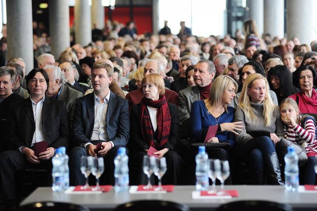 Kaune įvyko Lietuvos žmonių partijos steigiamasis suvažiavimas