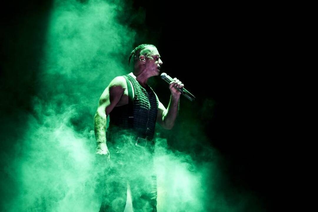 „Rammstein“ sugrįžo su dar galingesniu užtaisu 