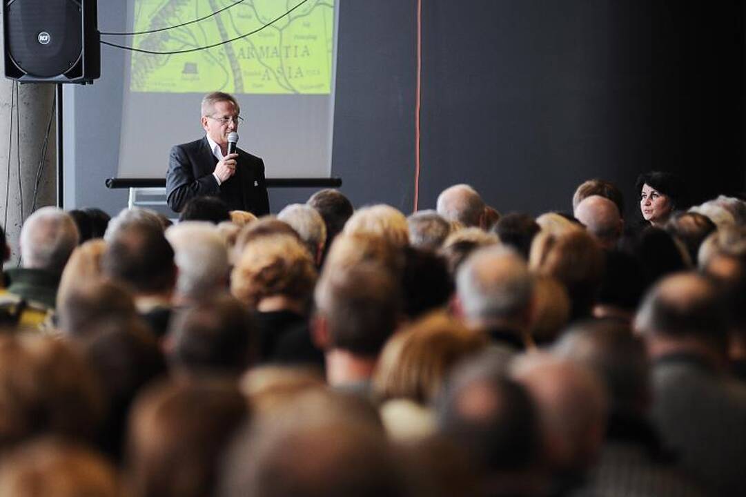 Kaune įvyko Lietuvos žmonių partijos steigiamasis suvažiavimas