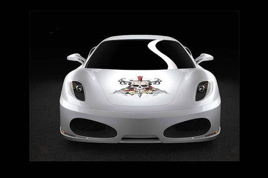 „Ferrari F430“ papuošė kaukolėmis