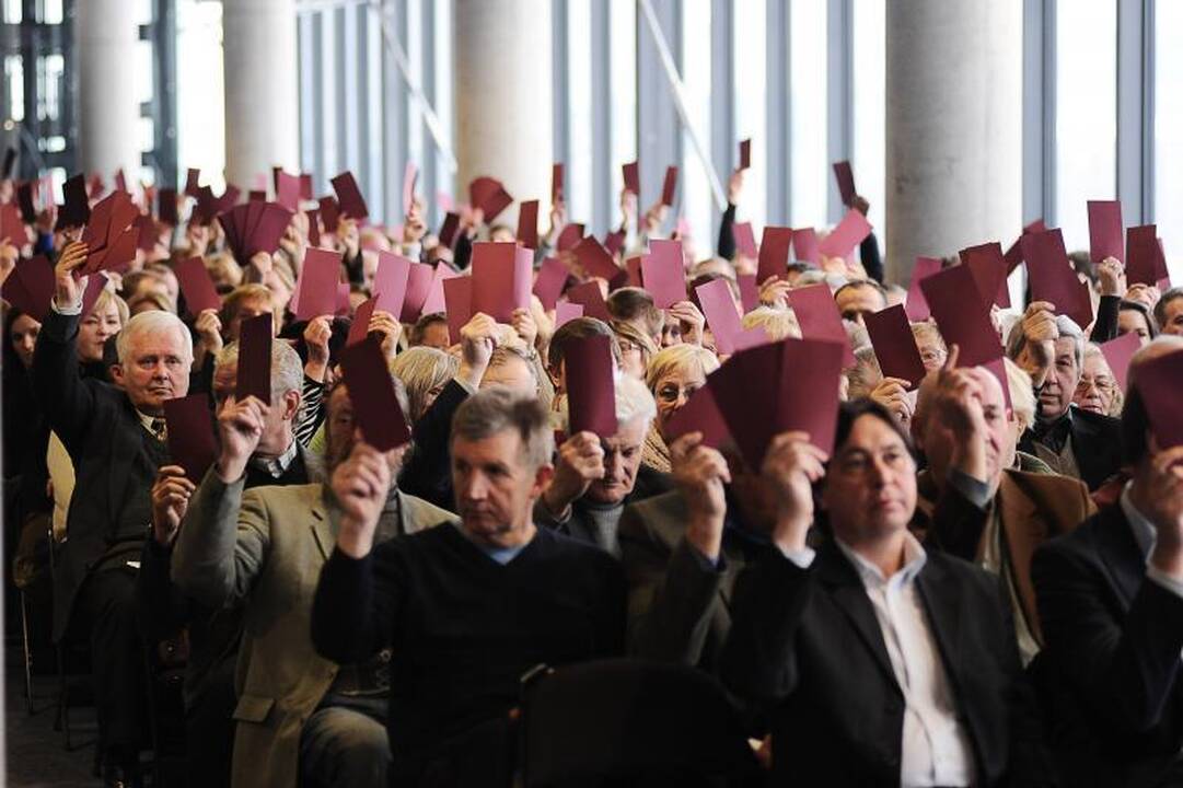 Kaune įvyko Lietuvos žmonių partijos steigiamasis suvažiavimas