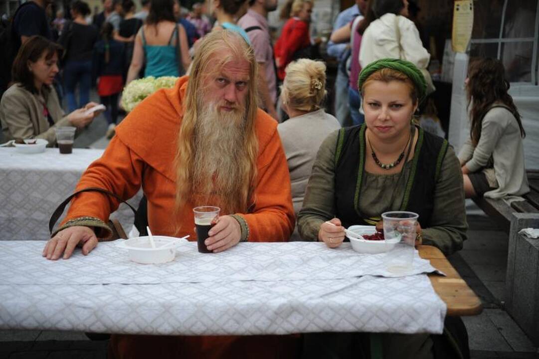 Šv.Baltramiejaus mugę sostinėje vainikavo baltarusių pasirodymas