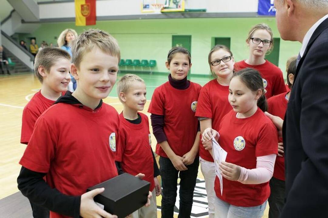 Klaipėdos moksleivių žaidynių nugalėtojams – mero taurės