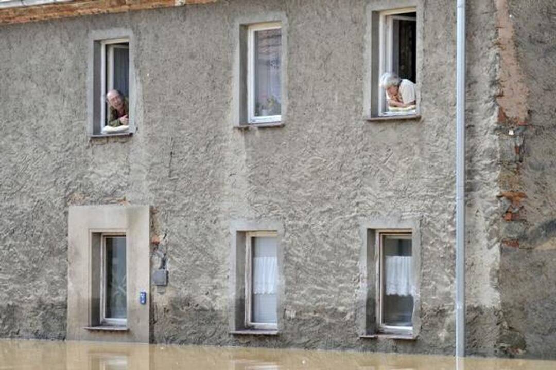 Liūtys ir potvyniai vėl užklupo Lenkiją ir jos kaimynes