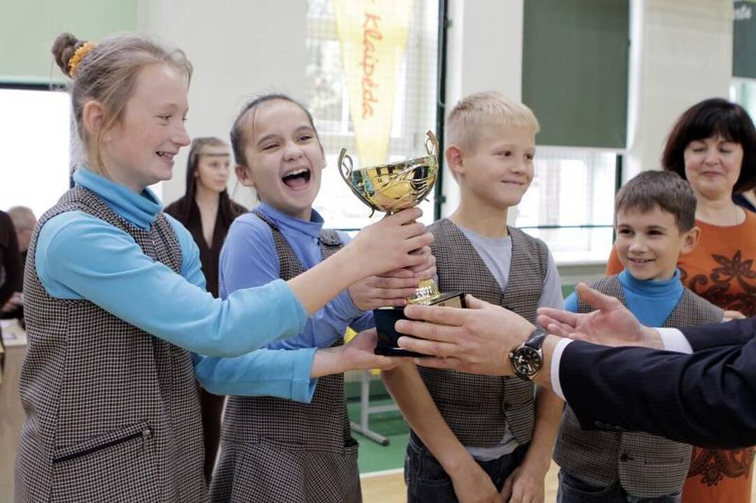 Klaipėdos moksleivių žaidynių nugalėtojams – mero taurės