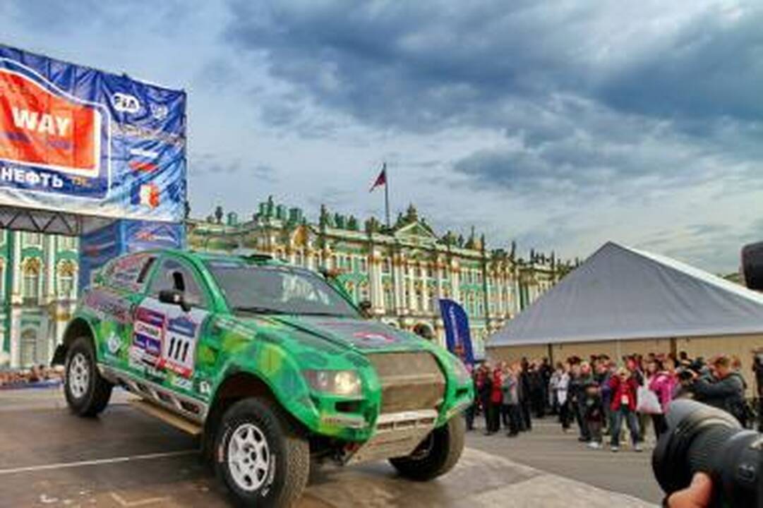 „Šilko kelio“ finišą lenktynininkai iš Lietuvos pasiekė aštunti 