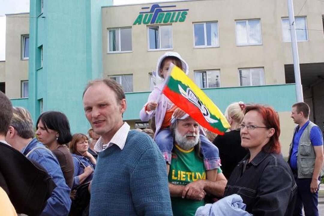 Kaune streikuoja dalis troleibusų vairuotojų