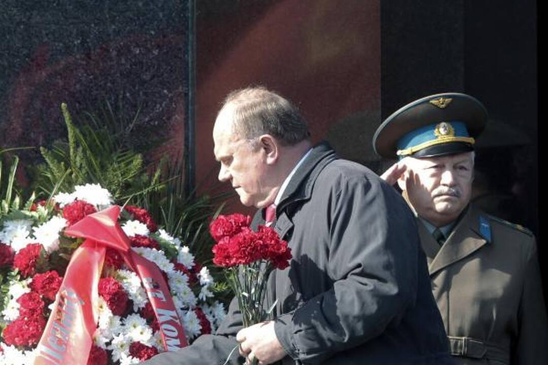 Maskvoje apie 3 tūkst. komunistų atėjo prie V.Lenino mauzoliejaus