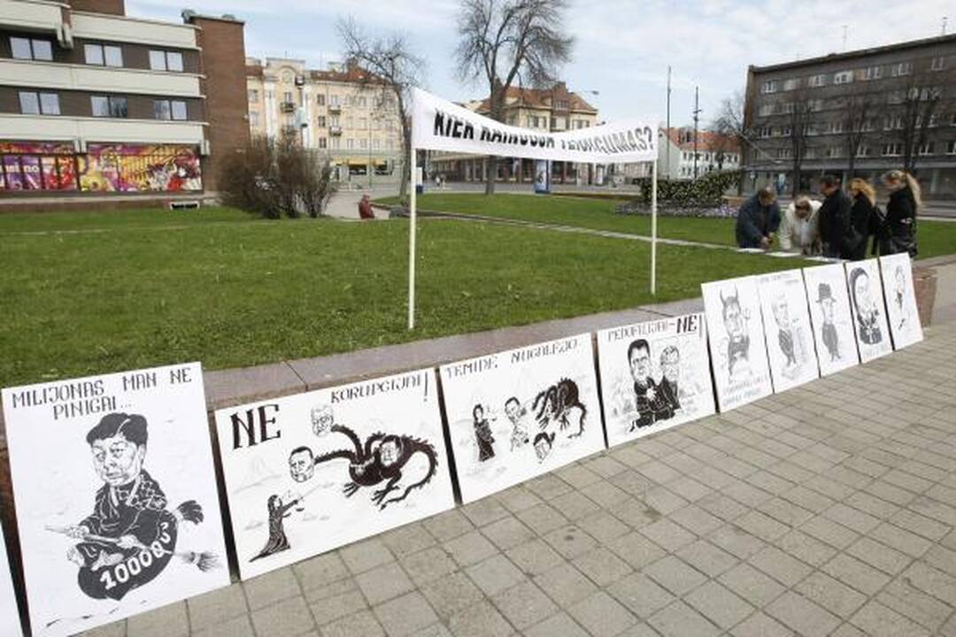 Klaipėdos profesinės sąjungos gegužės 1-ąją surengė mitingą (papildyta)