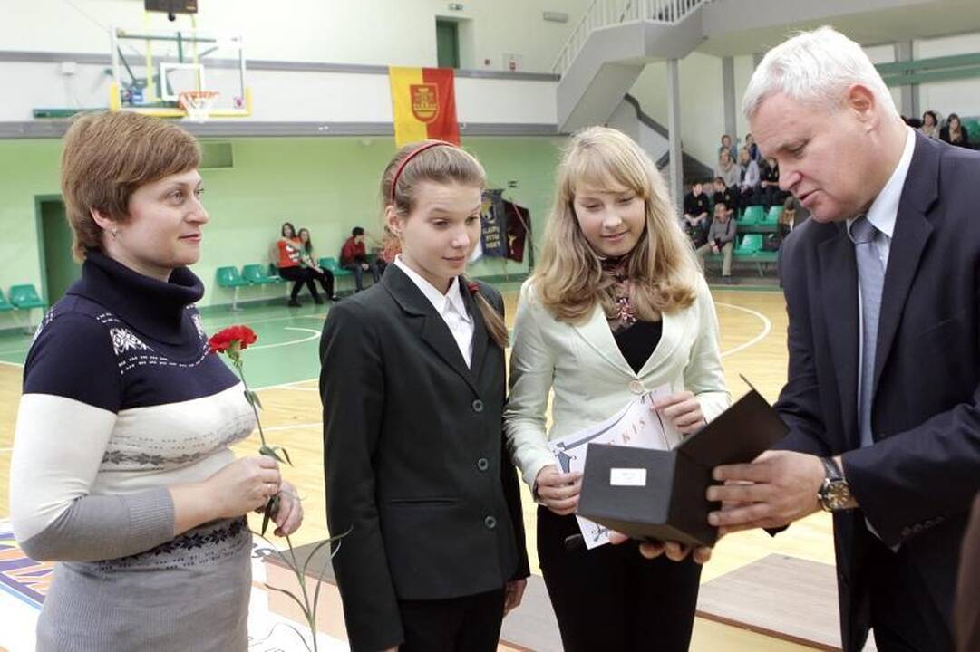 Klaipėdos moksleivių žaidynių nugalėtojams – mero taurės