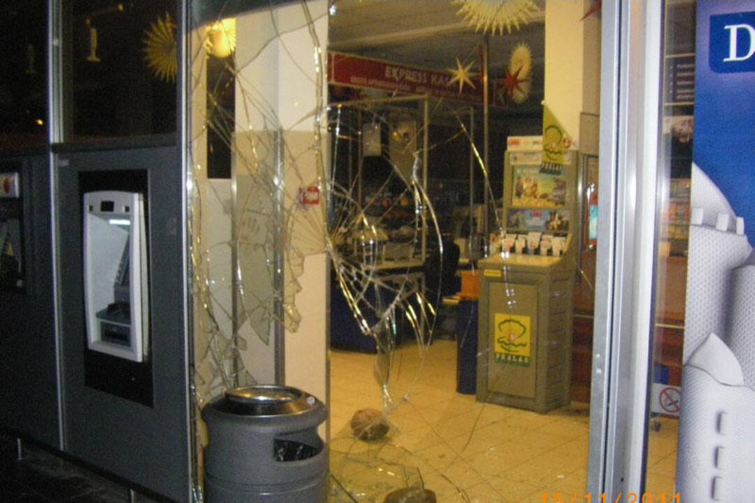 Sulaikyta gauja, įžūliai plėšusi Vilniaus parduotuves