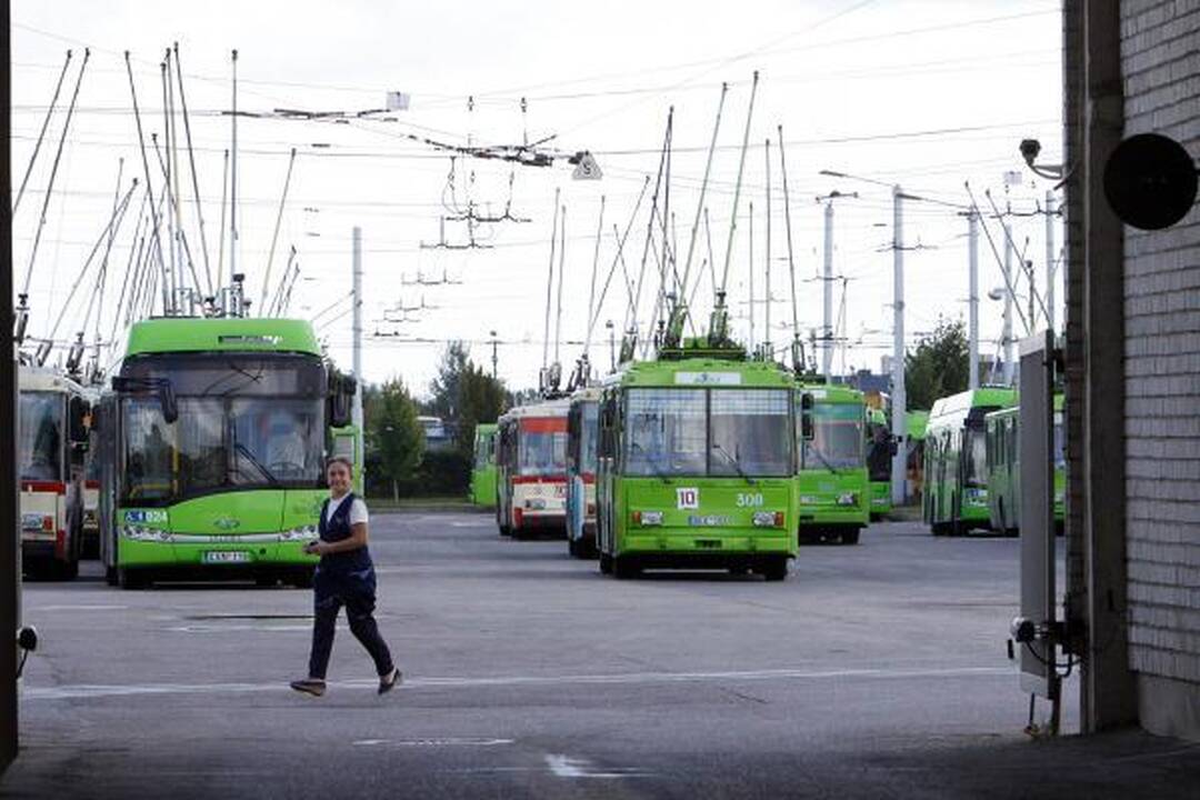 Kaune streikuoja dalis troleibusų vairuotojų