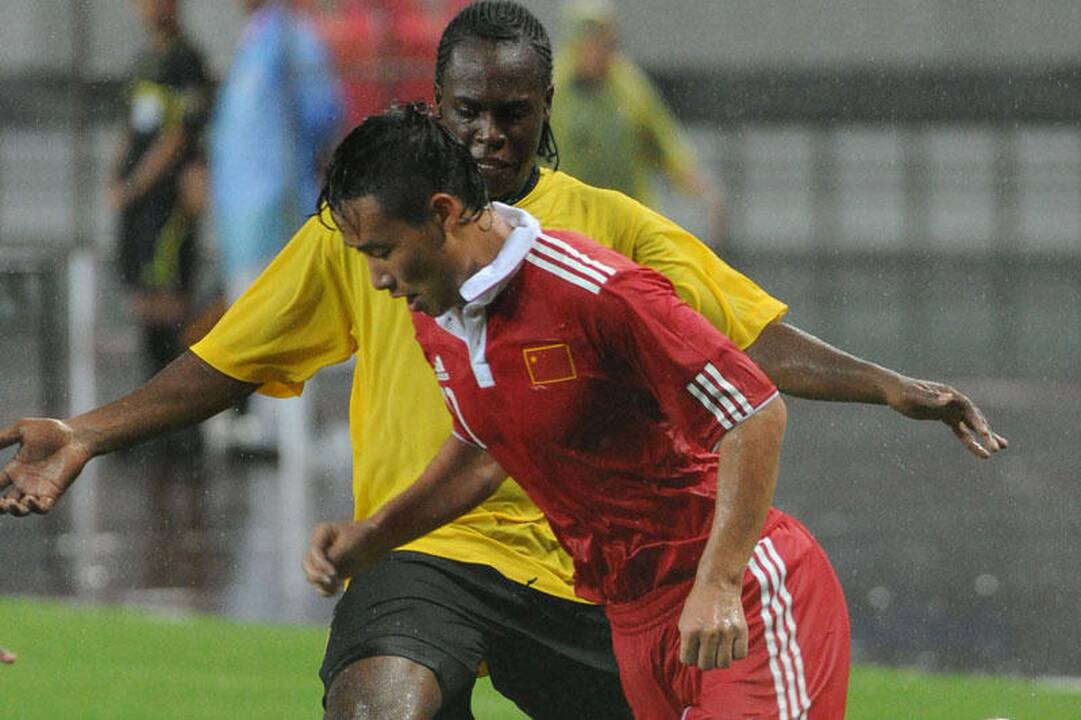 Kinijos futbolo rinktinė kontrolinėse rungtynėse įveikė Jamaikos vienuolikę