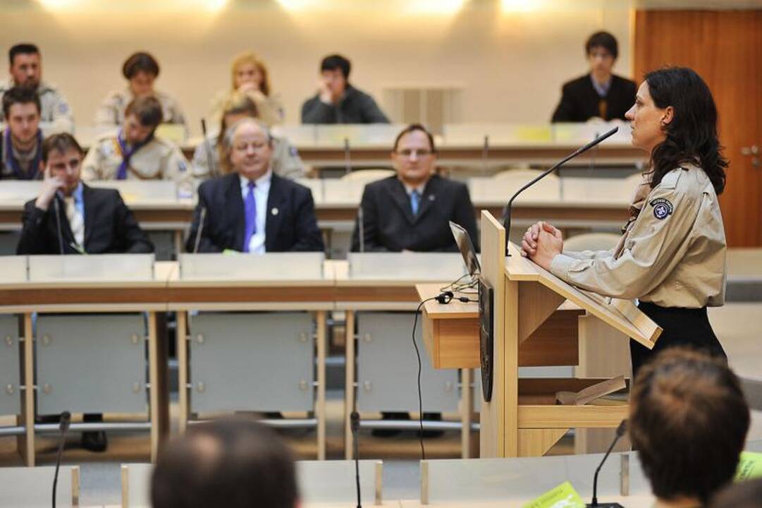 Išvilioję jaunimą į gamtą, skautai įskiepija vertybes