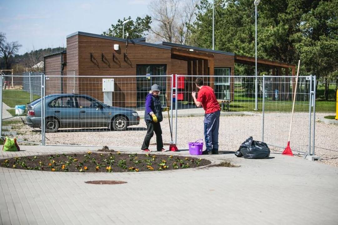Kauno paplūdimiuose – šiukšlės ir plaukiojantis biotualetas
