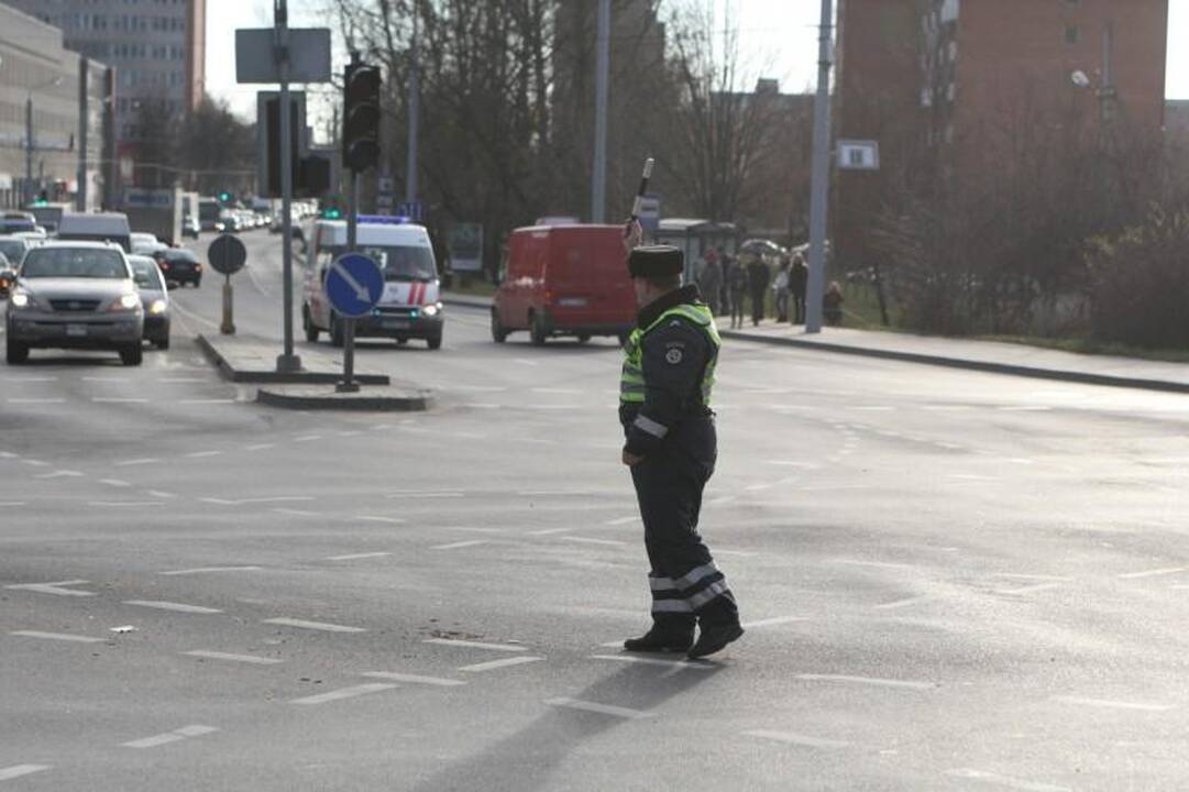 Per susidūrimą su dujų avarinės tarnybos automobiliu nukentėjo kūdikis