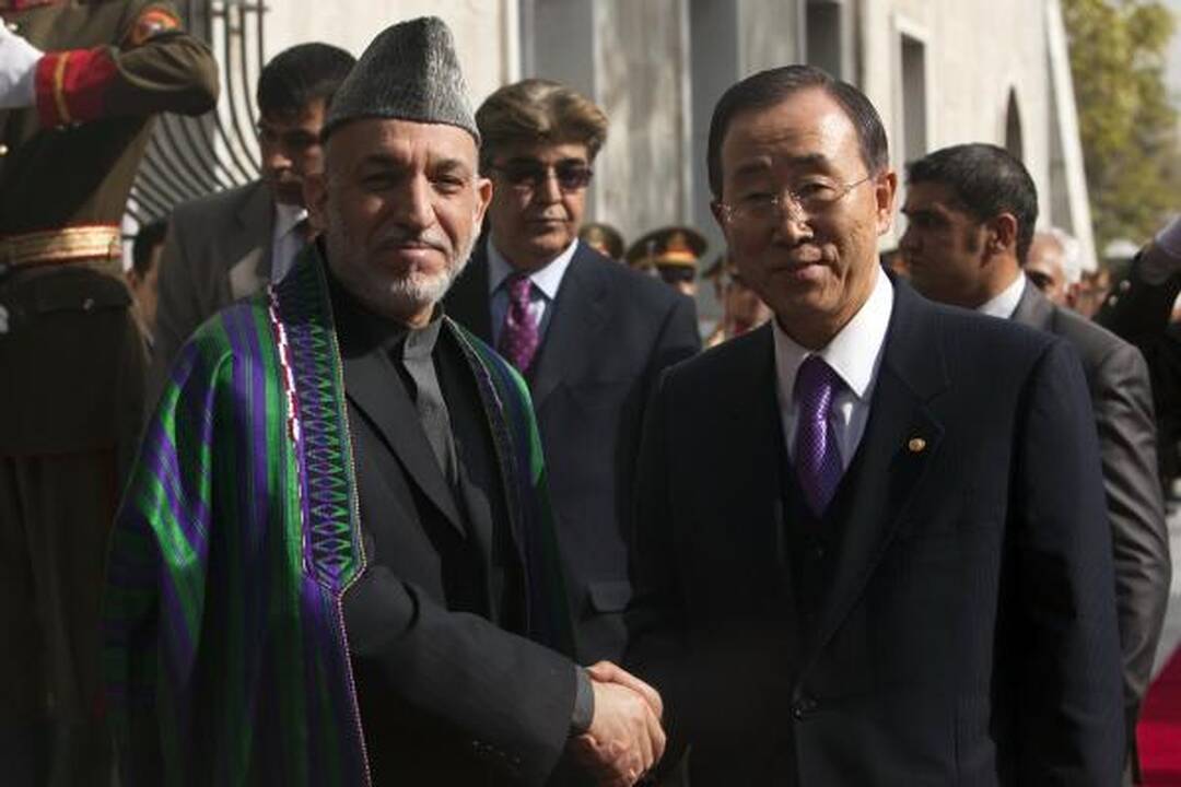 H.Karzai paskelbtas Afganistano prezidentu