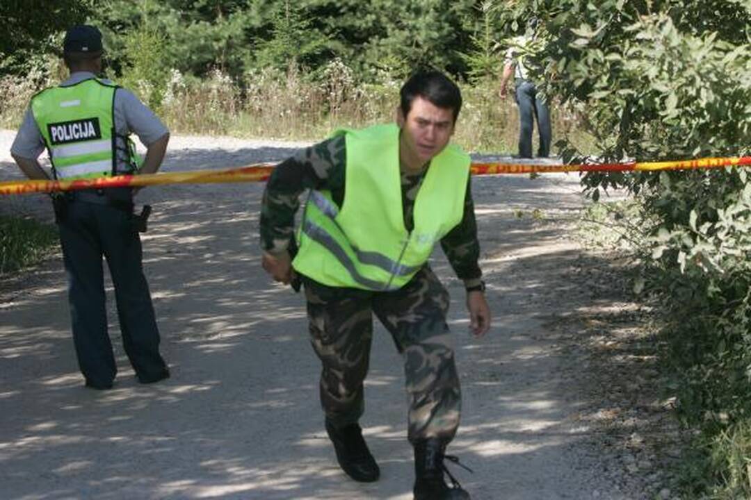 Riešėje dviem šūviais nušautas vyras (papildyta)