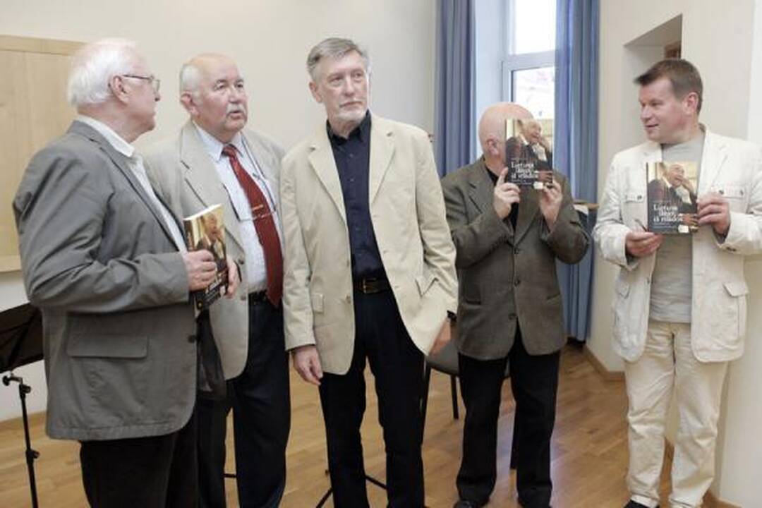 D.Katkus kompromituoja draugus be sąžinės graužaties
