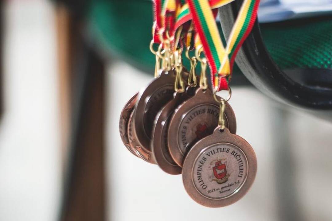Neįgalūs sportininkai pagerbti už ryžtą siekti pergalių