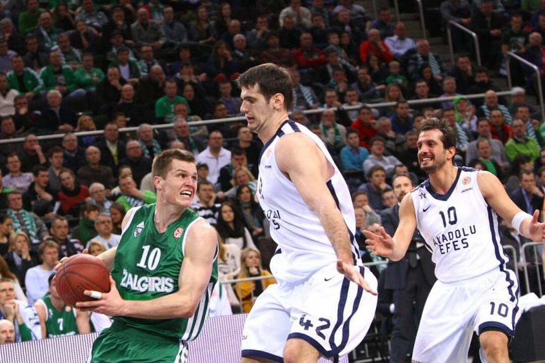 „Žalgiris“ trečią kartą šį sezoną patiesė „Anadolu Efes“ (komentarai)