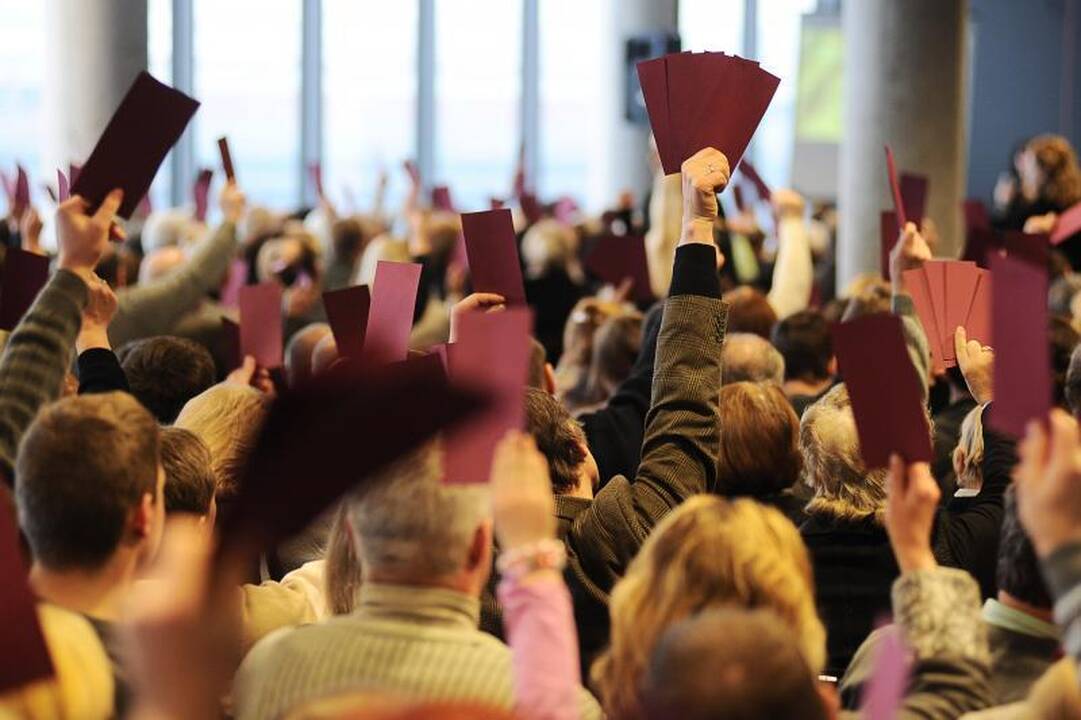 Kaune įvyko Lietuvos žmonių partijos steigiamasis suvažiavimas