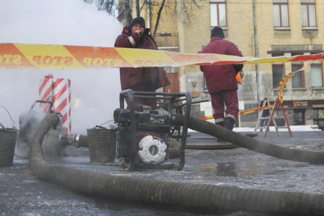 Šiluminės trasos avarija: gyventojams siūloma apsistoti viešbučiuose