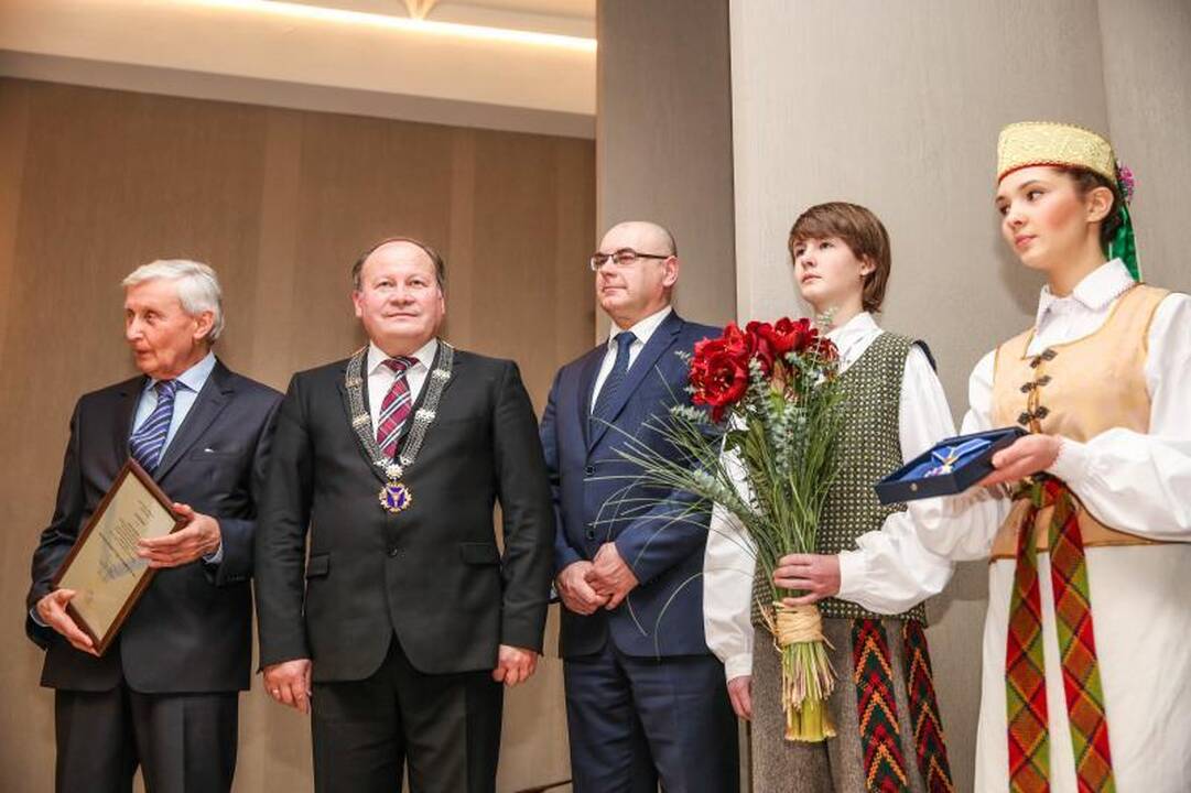 Garbingiausi Kauno rajono apdovanojimai – keturiems kraštiečiams