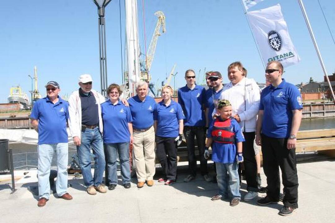 „Lietuva“ pakėlė bures į regatą "The Tall Ships Races“
