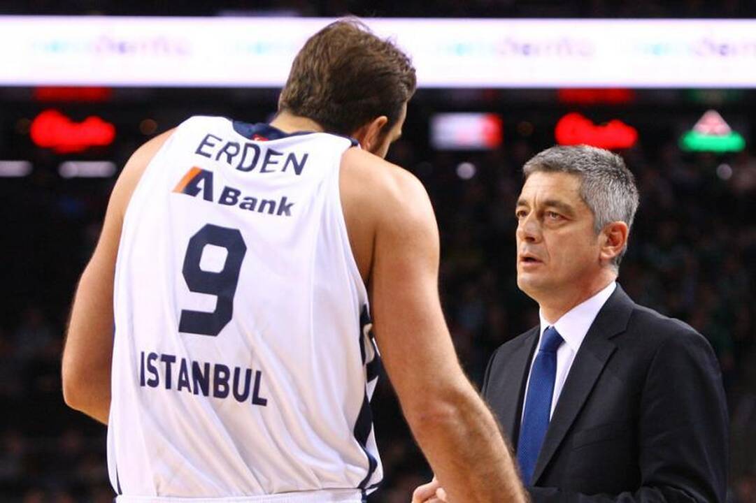 „Žalgiris“ trečią kartą šį sezoną patiesė „Anadolu Efes“ (komentarai)