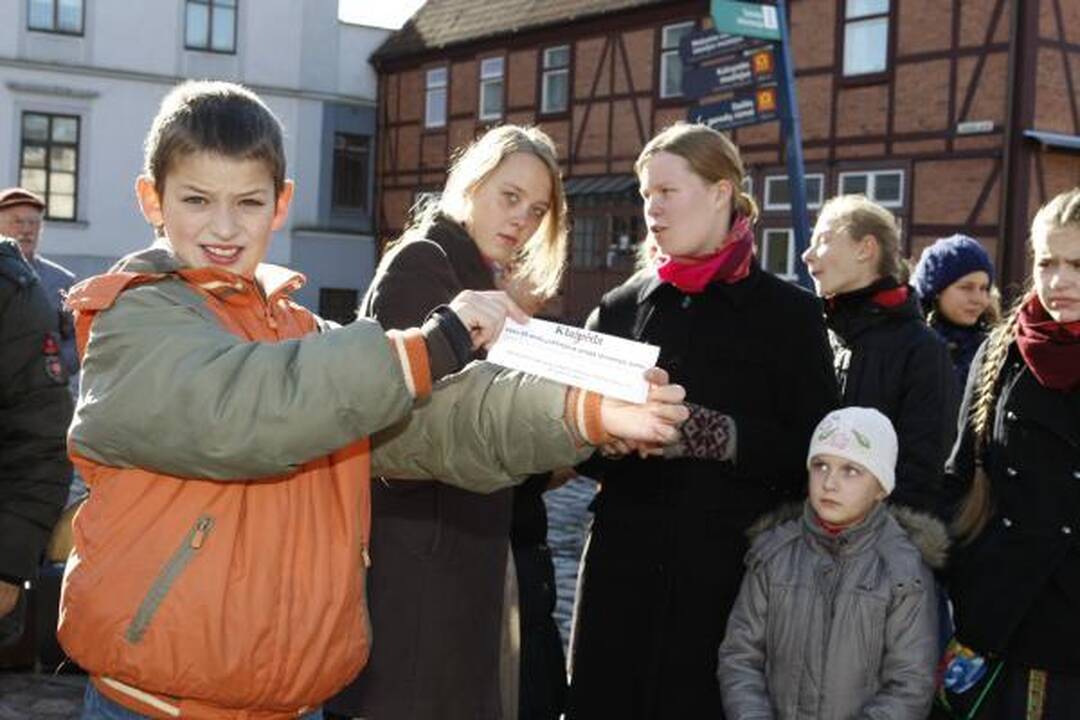 "Klaipėdos" jubiliejų miestiečiai šventė "Saulėto rudens" šventėje 