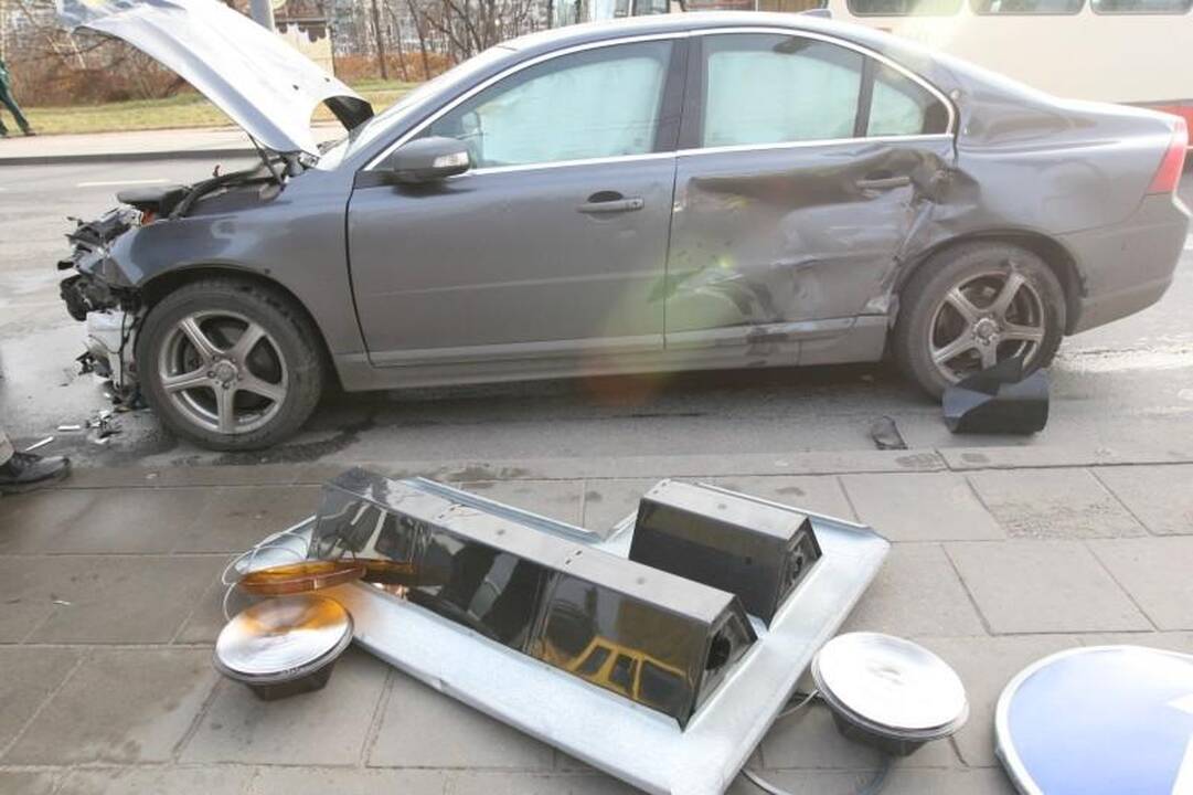 Per susidūrimą su dujų avarinės tarnybos automobiliu nukentėjo kūdikis