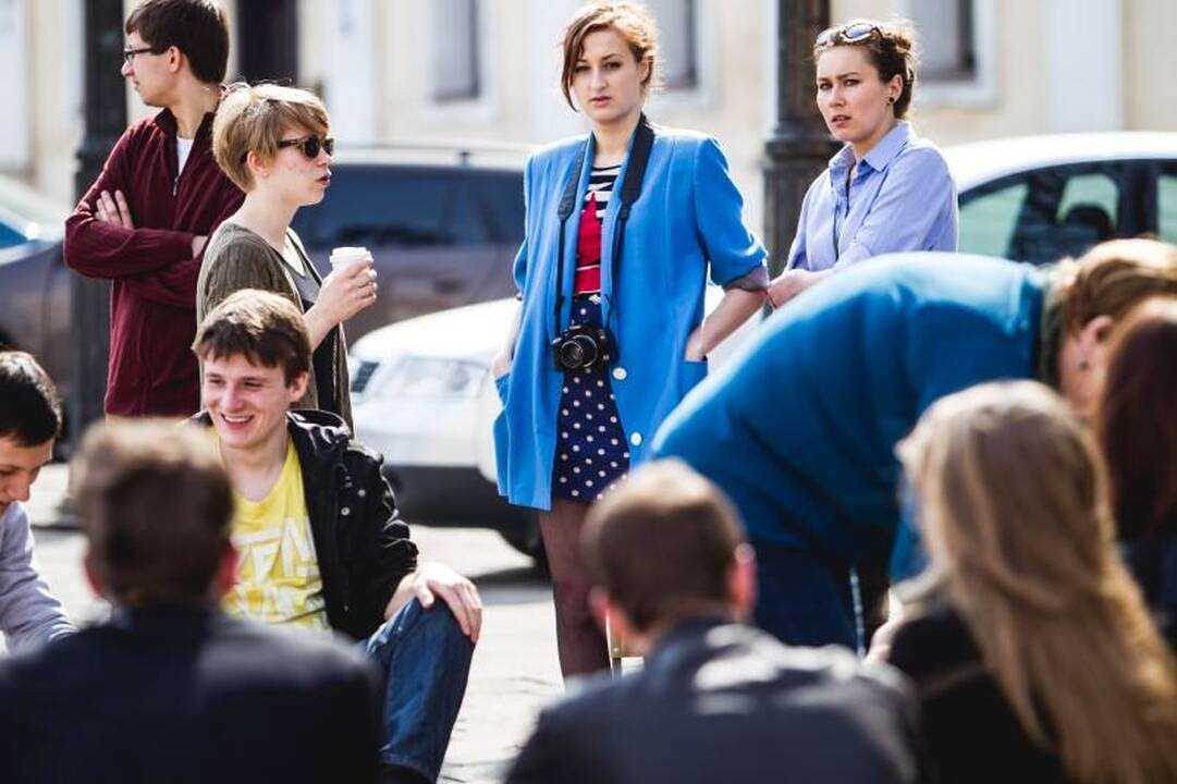 Gimnazistams pamokos vyko ir Rotušės aikštėje, ir ant tilto