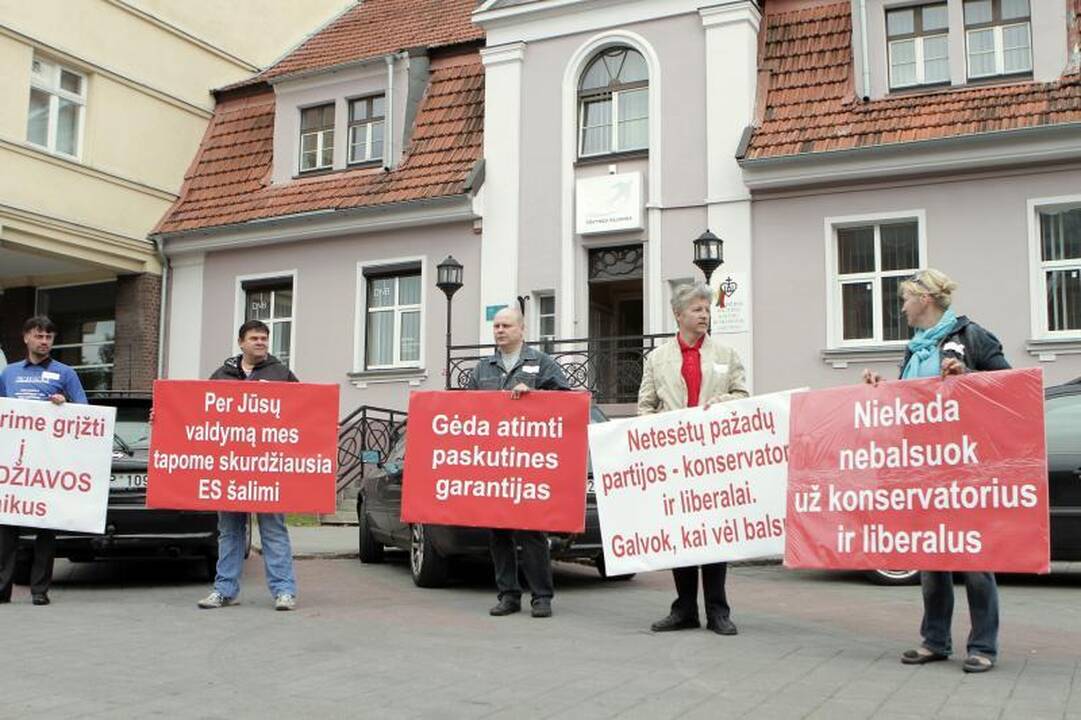 Klaipėdiečiai protestavo prieš Darbo kodekso pataisas
