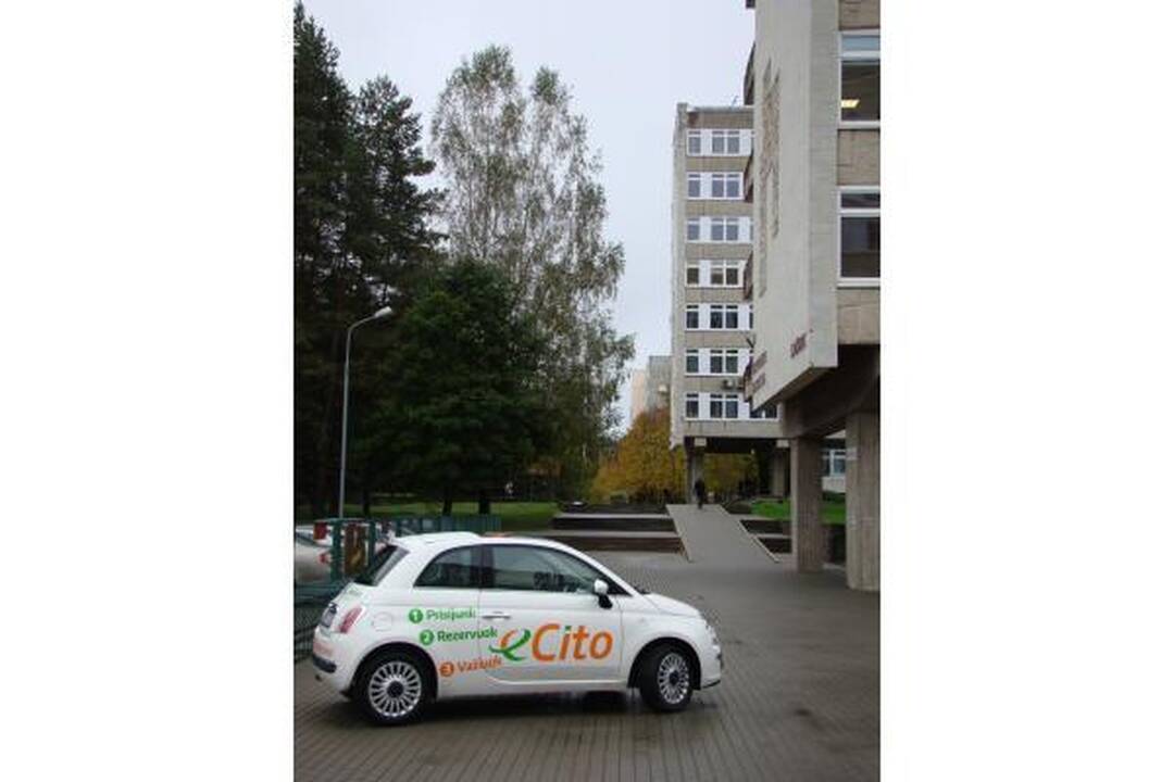 „eCito“ dalijimosi automobiliu paslauga - ir studentams