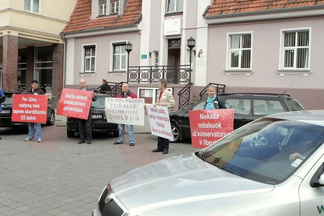 Klaipėdiečiai protestavo prieš Darbo kodekso pataisas