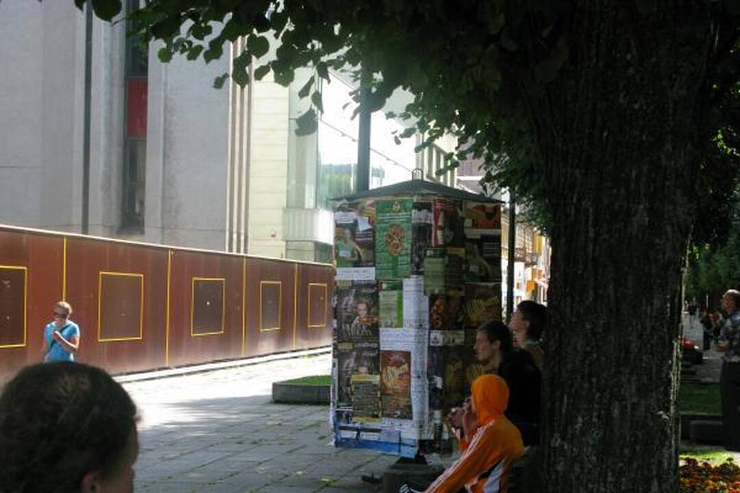 Kauniečiai su fotoaparatais apspito griaunamą „Merkurijų“