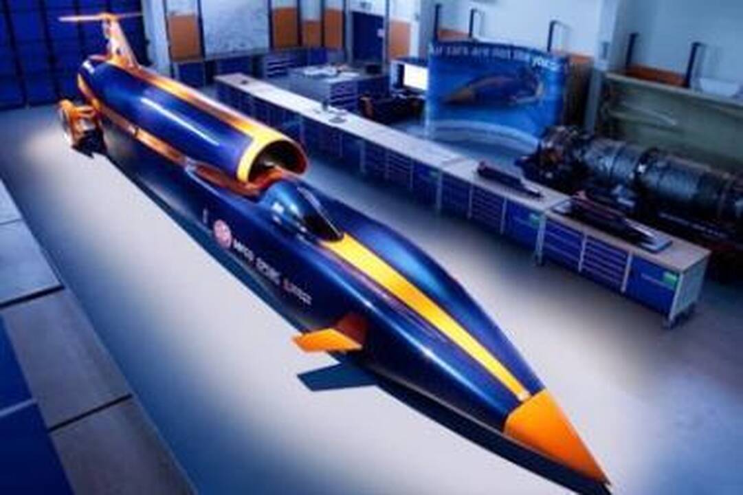 Gimsta 1600 km/val. greitį pasieksiantis superautomobilis