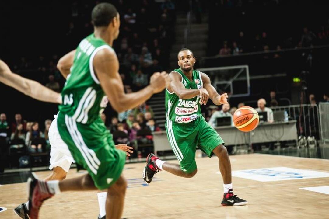 „Žalgiris“ po dramatiškos kovos palaužė „Triumph“ (komentarai)