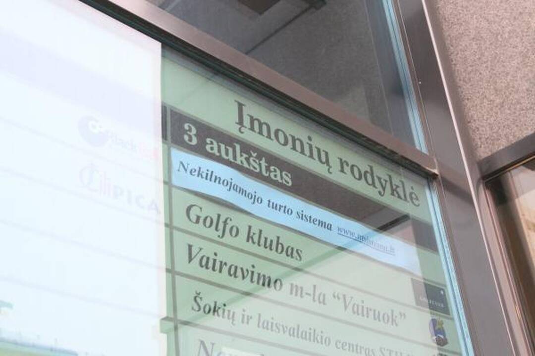 Nekilnojamojo turto agentūroje – atviri grasinimai susidoroti (papildyta)