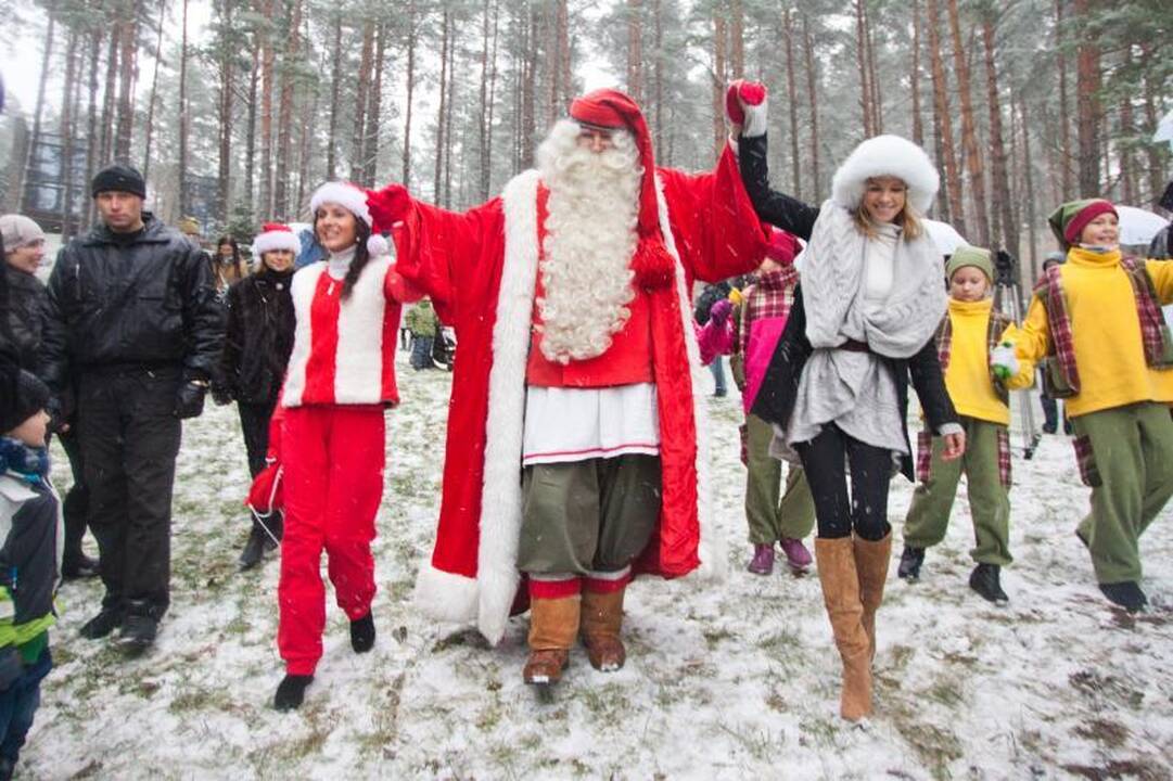Kalėdų senis iš Laplandijos į Anupriškes atvežė pūgą