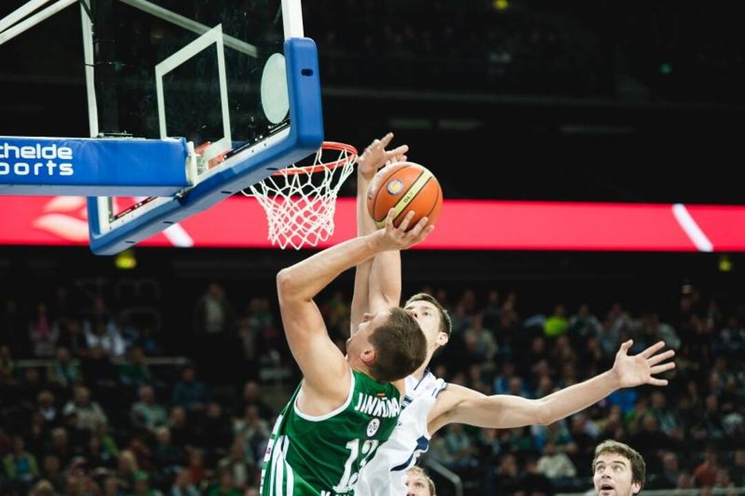 „Žalgiris“ po dramatiškos kovos palaužė „Triumph“ (komentarai)