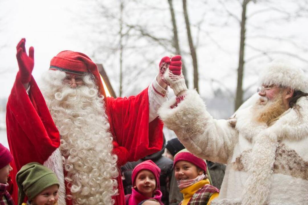 Kalėdų senis iš Laplandijos į Anupriškes atvežė pūgą