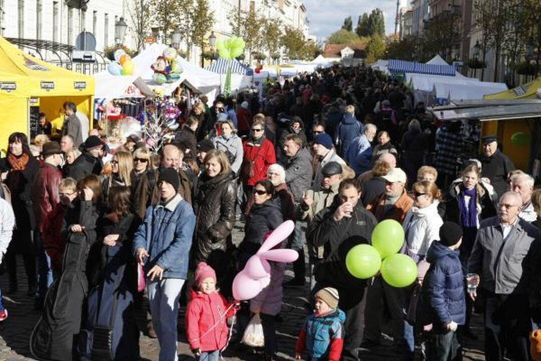 "Klaipėdos" jubiliejų miestiečiai šventė "Saulėto rudens" šventėje 