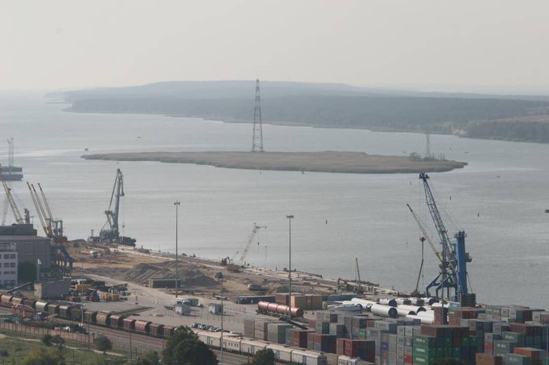 Suskystintų dujų terminalo laivą statys norvegai