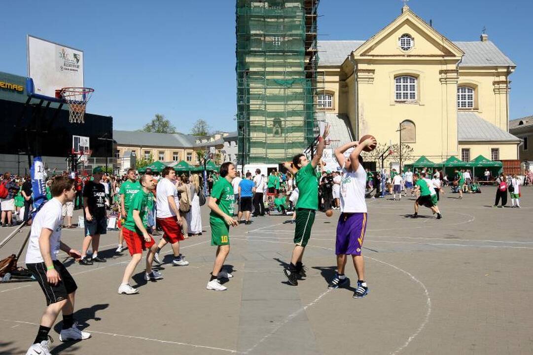 Kaune startavo „Žalgirio“ gatvės krepšinio turnyras