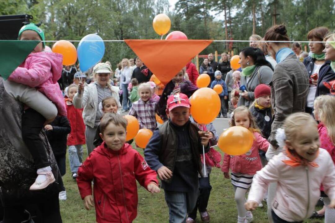 Šeimos laisvalaikį leido Rudens linksmybių šventėje