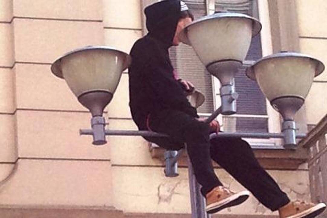Karstymasis sostinės stulpais gali pasibaigti areštinėje