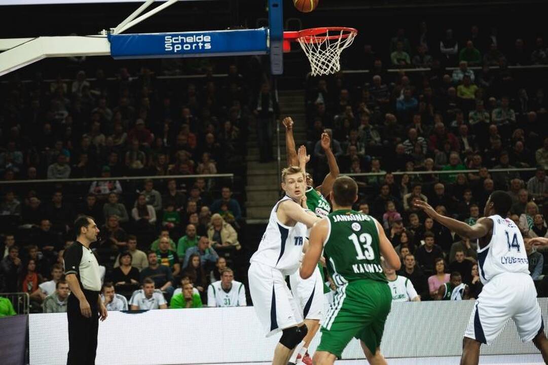 „Žalgiris“ po dramatiškos kovos palaužė „Triumph“ (komentarai)