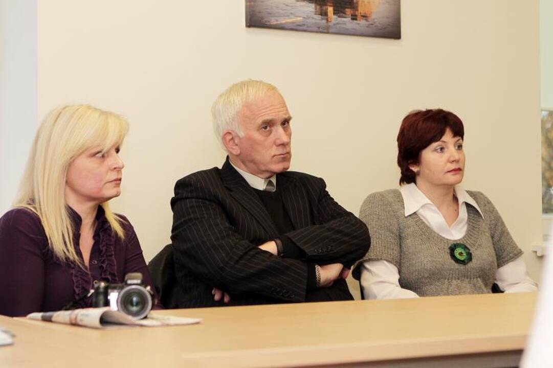 Pieno pakelyje rastai pelei atliks skrodimą